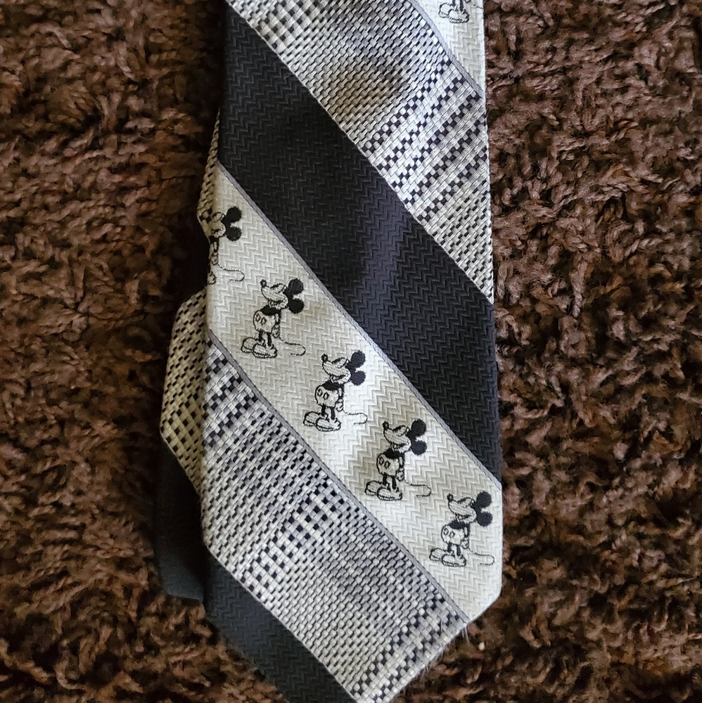 Mickey Mouse Tie (vintage)